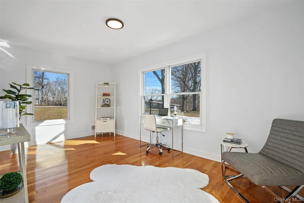 35 Summit Drive Mahopac NY 10541