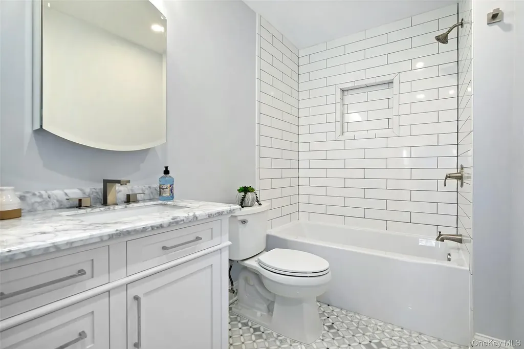 35 Summit Drive Mahopac NY 10541