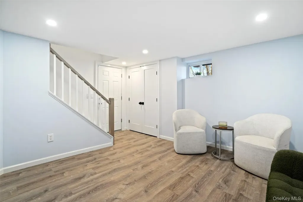 35 Summit Drive Mahopac NY 10541