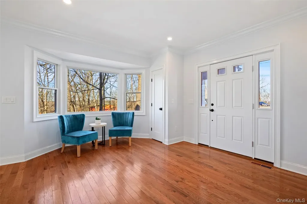 35 Summit Drive Mahopac NY 10541