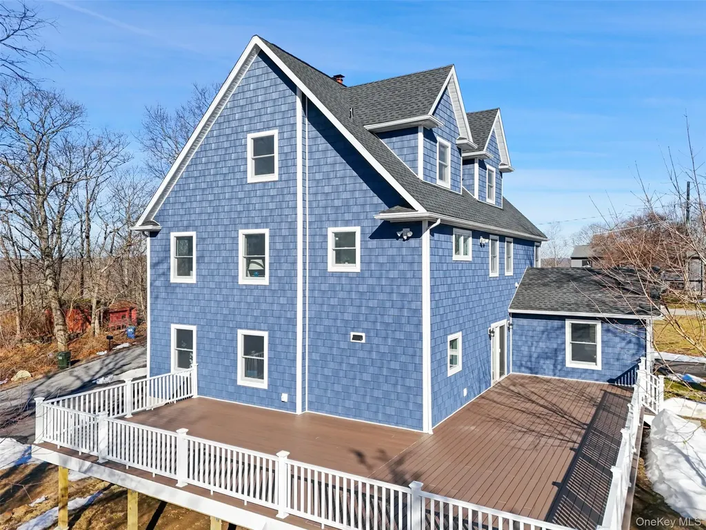 35 Summit Drive Mahopac NY 10541