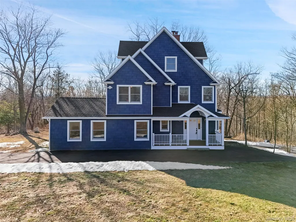 35 Summit Drive Mahopac NY 10541
