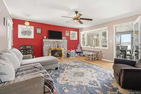 718 Hill Drive Mahopac NY 10541
