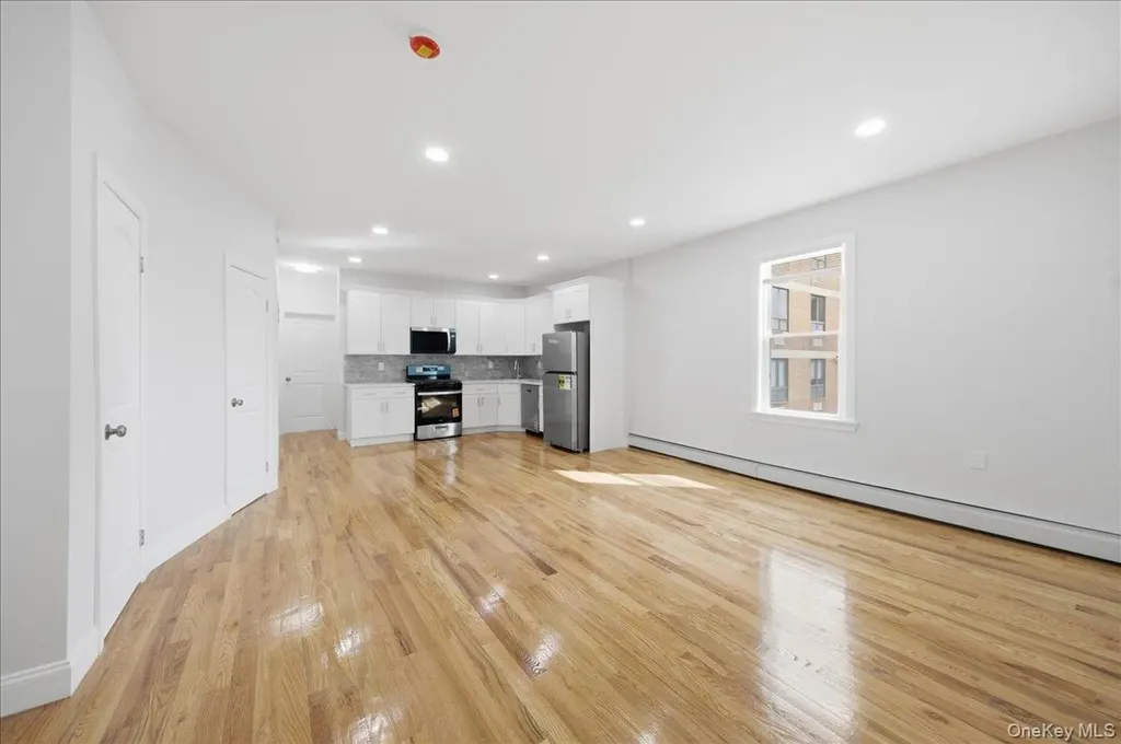 1624 Seddon Street Bronx NY 10461