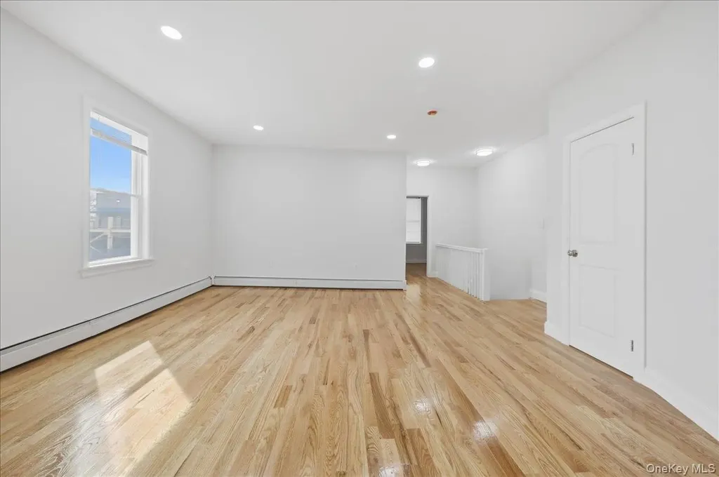 1624 Seddon Street Bronx NY 10461