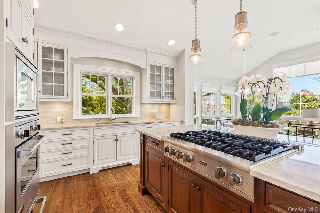 750 Rushmore Avenue Mamaroneck NY 10543