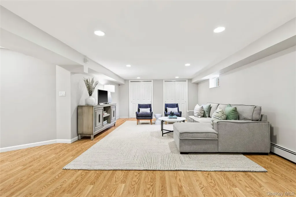 750 Rushmore Avenue Mamaroneck NY 10543