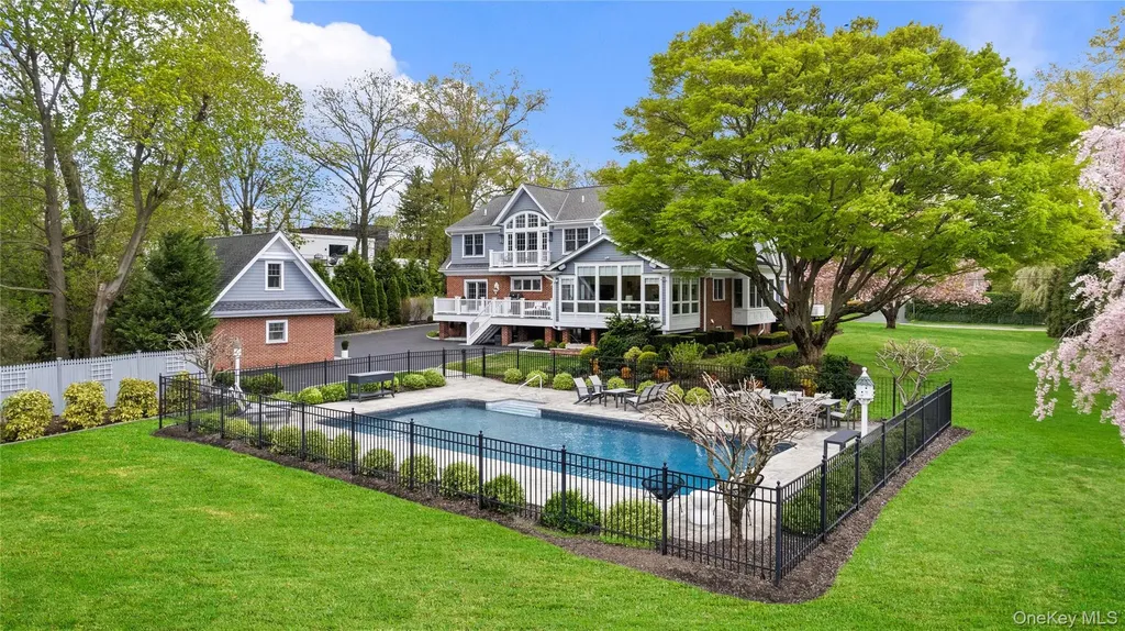 750 Rushmore Avenue Mamaroneck NY 10543