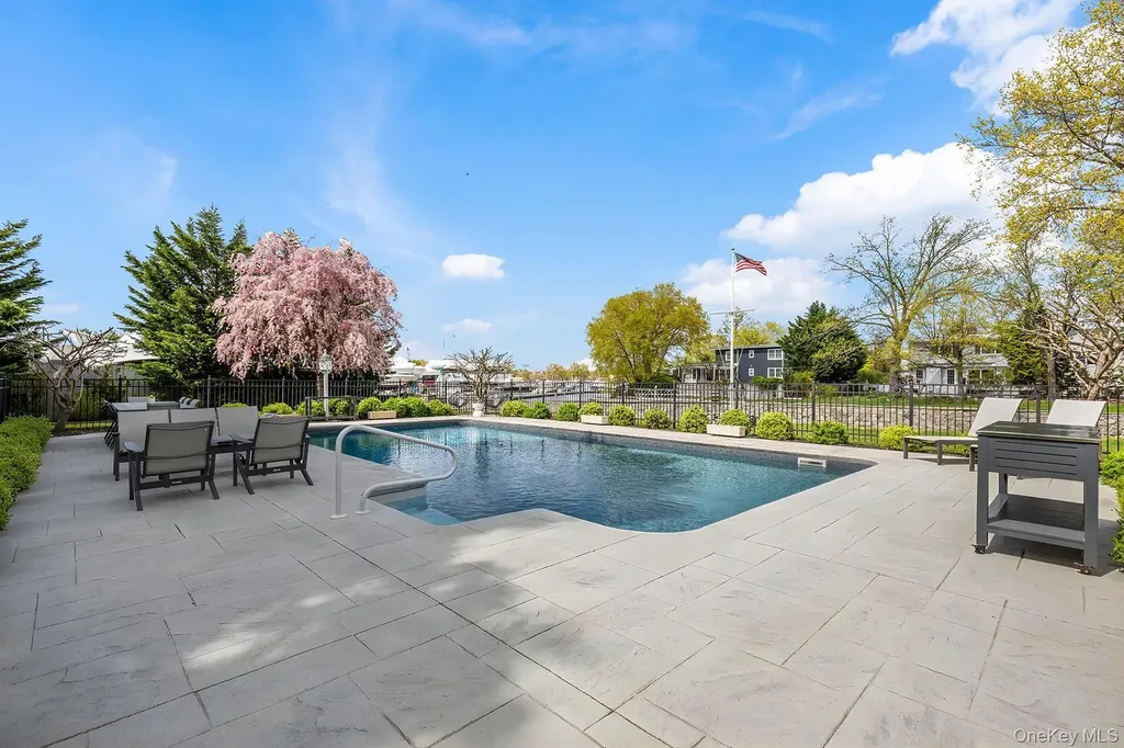 750 Rushmore Avenue Mamaroneck NY 10543