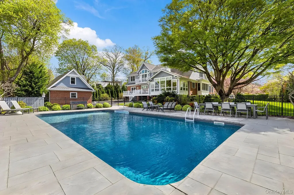 750 Rushmore Avenue Mamaroneck NY 10543