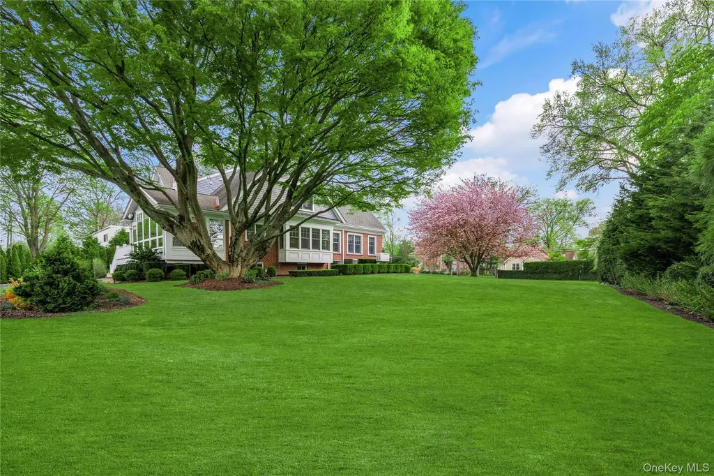 750 Rushmore Avenue Mamaroneck NY 10543