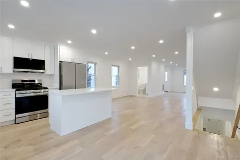 56 Kirkwood Road Port Washington NY 11050