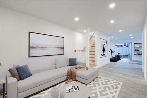 56 Kirkwood Road Port Washington NY 11050