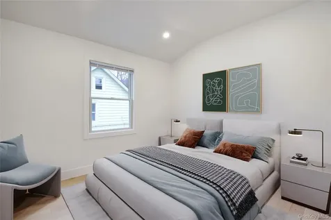 56 Kirkwood Road Port Washington NY 11050