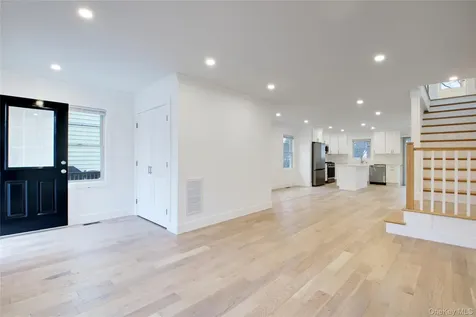 56 Kirkwood Road Port Washington NY 11050