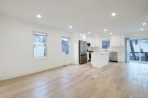 56 Kirkwood Road Port Washington NY 11050