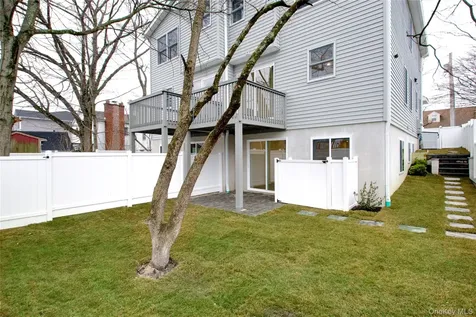 56 Kirkwood Road Port Washington NY 11050