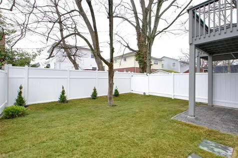 56 Kirkwood Road Port Washington NY 11050