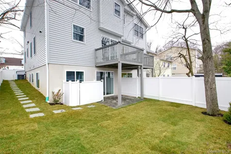 56 Kirkwood Road Port Washington NY 11050