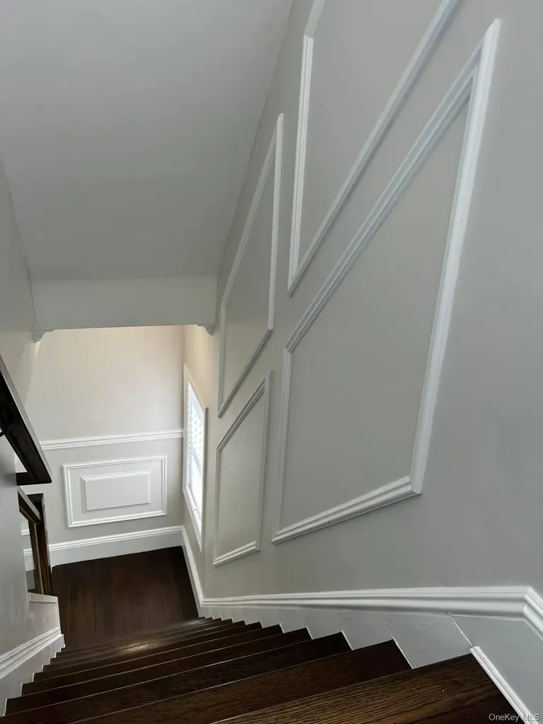 53 Lee Avenue Valley Stream NY 11581