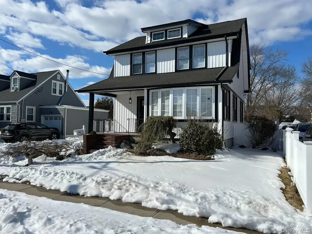 53 Lee Avenue Valley Stream NY 11581