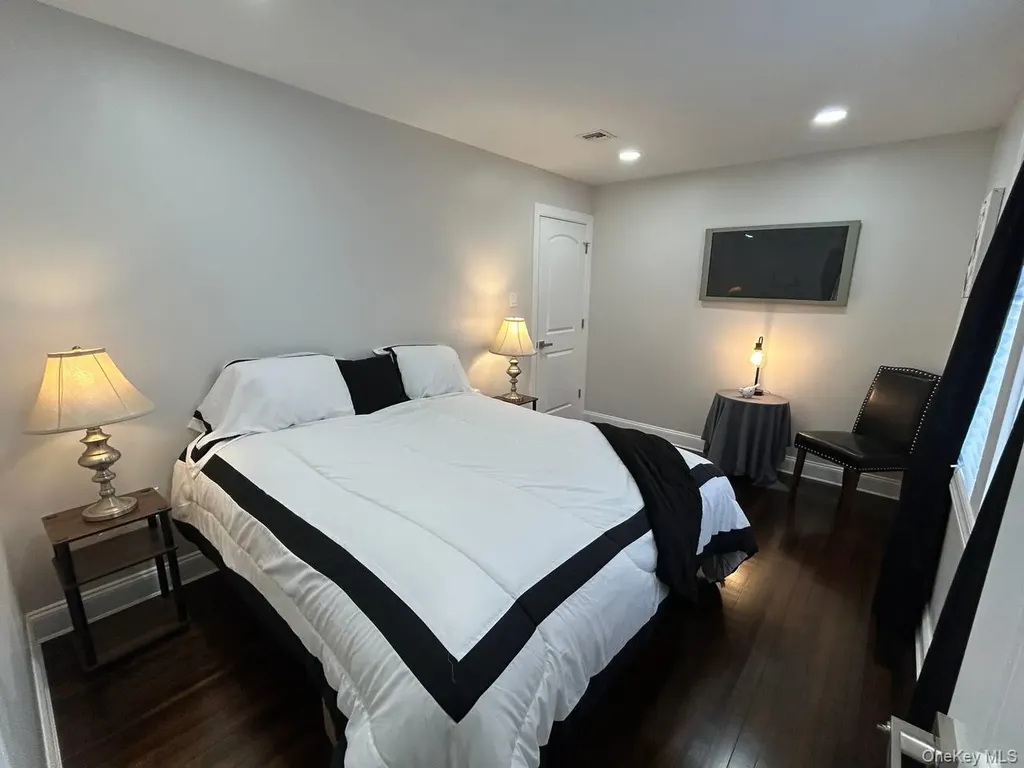 53 Lee Avenue Valley Stream NY 11581
