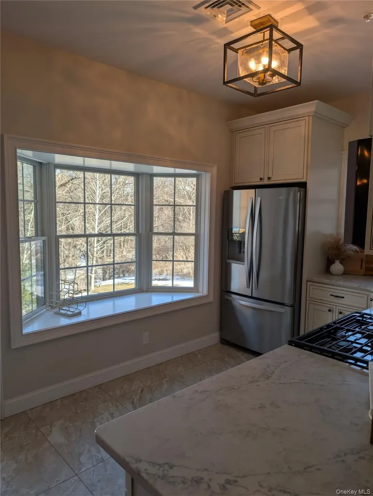 88 Brookview Lane Newburgh NY 12550