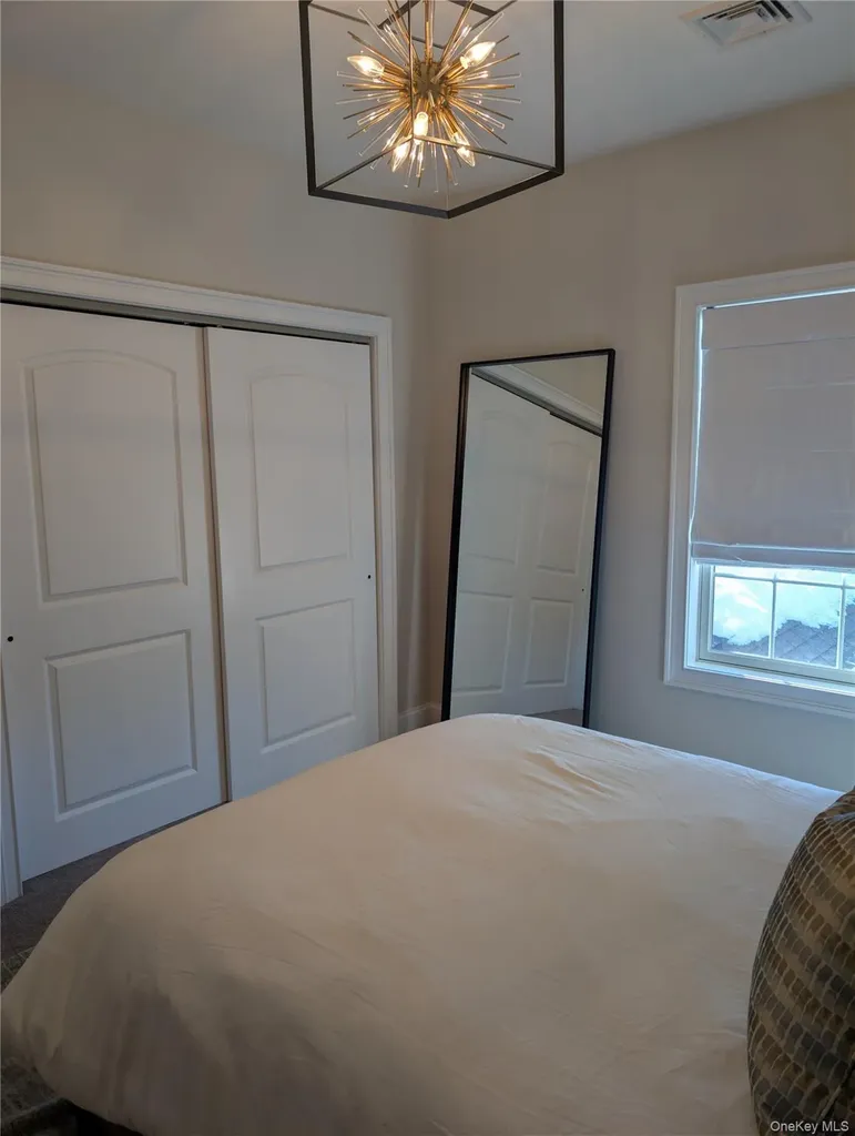 88 Brookview Lane Newburgh NY 12550