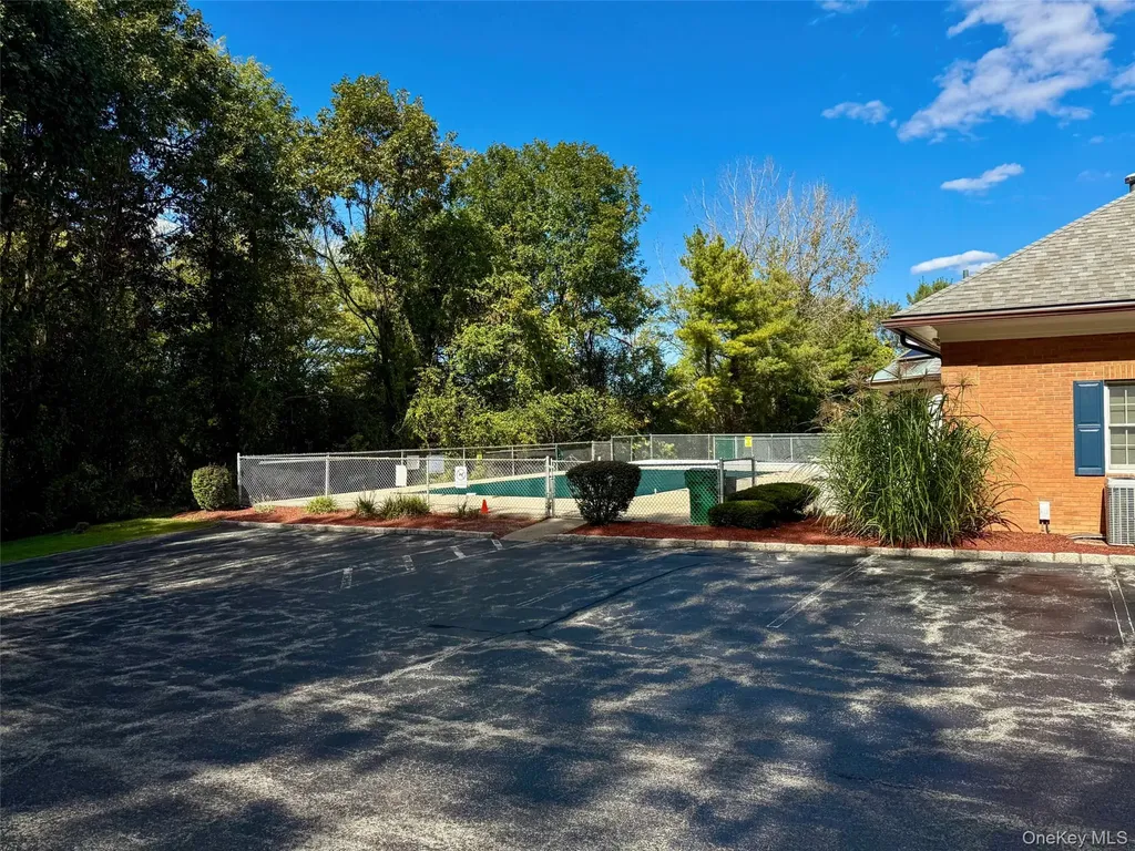 88 Brookview Lane Newburgh NY 12550