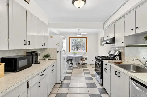 606 Washington Avenue Pleasantville NY 10570