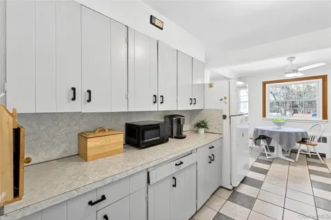 606 Washington Avenue Pleasantville NY 10570