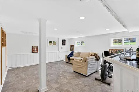 606 Washington Avenue Pleasantville NY 10570
