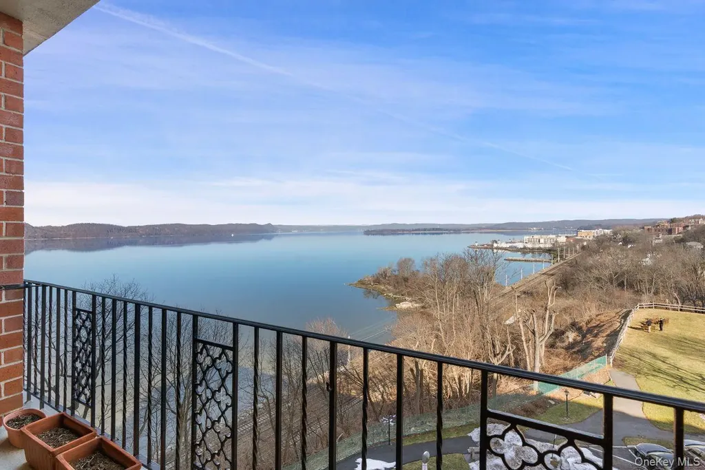 16 Rockledge Avenue Ossining NY 10510