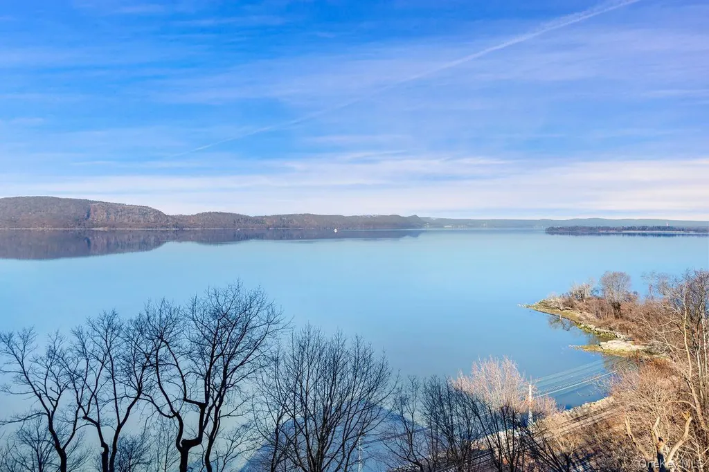 16 Rockledge Avenue Ossining NY 10510