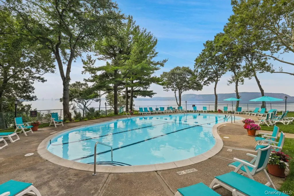 16 Rockledge Avenue Ossining NY 10510