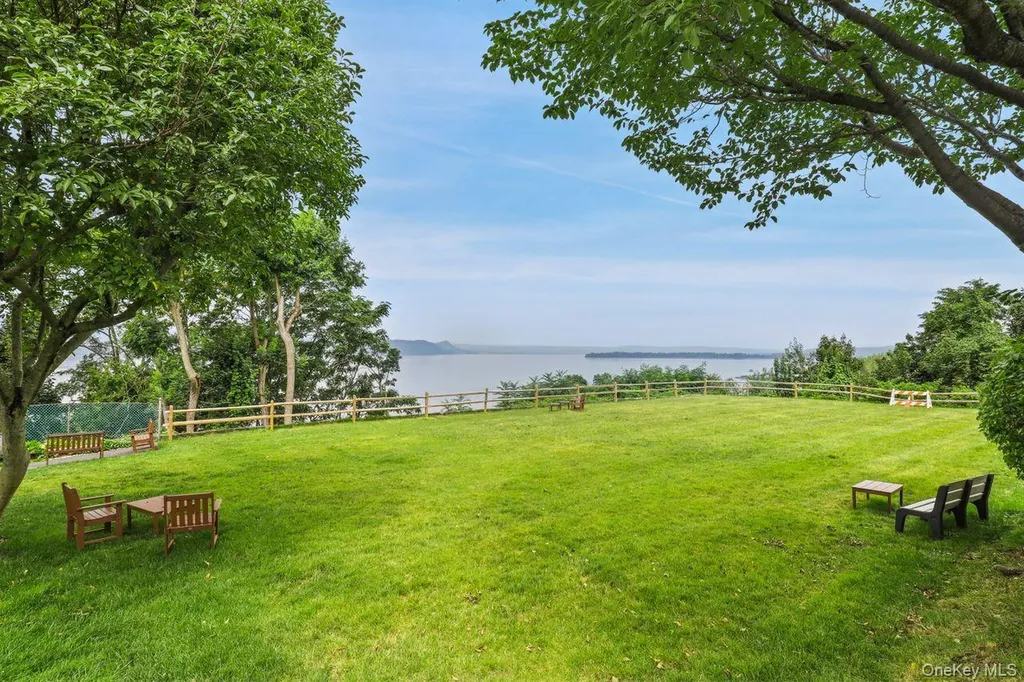 16 Rockledge Avenue Ossining NY 10510
