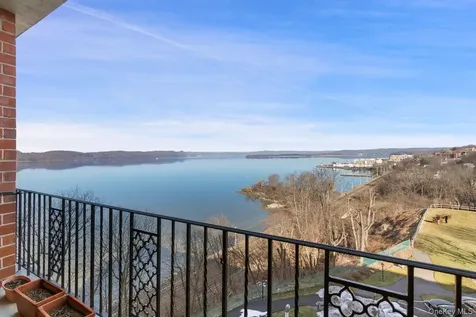 16 Rockledge Avenue Ossining NY 10510