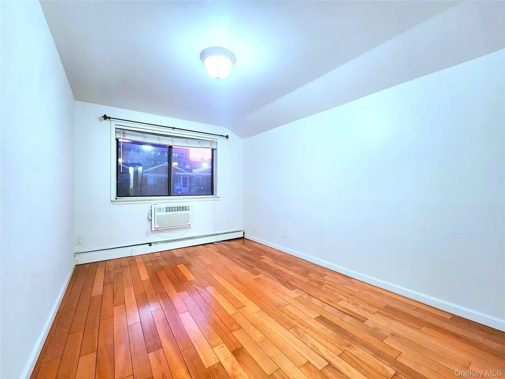 14018 33rd Avenue Flushing NY 11354