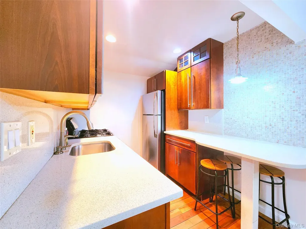 14018 33rd Avenue Flushing NY 11354