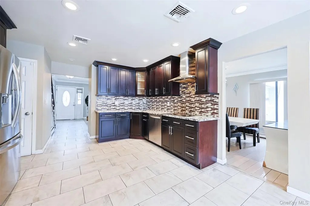 1259 Jerusalem Avenue Merrick NY 11566