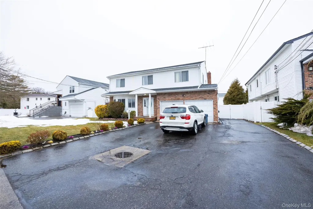 1259 Jerusalem Avenue Merrick NY 11566