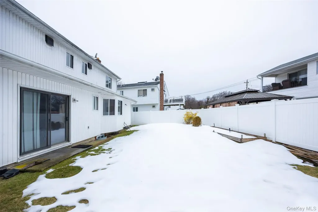 1259 Jerusalem Avenue Merrick NY 11566