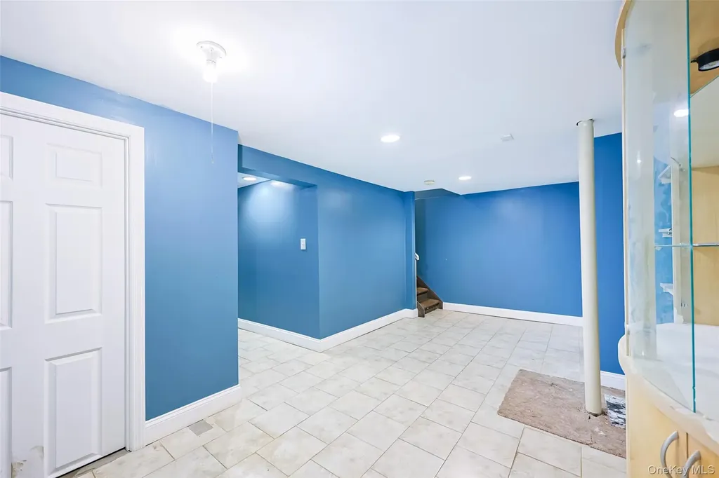 1259 Jerusalem Avenue Merrick NY 11566