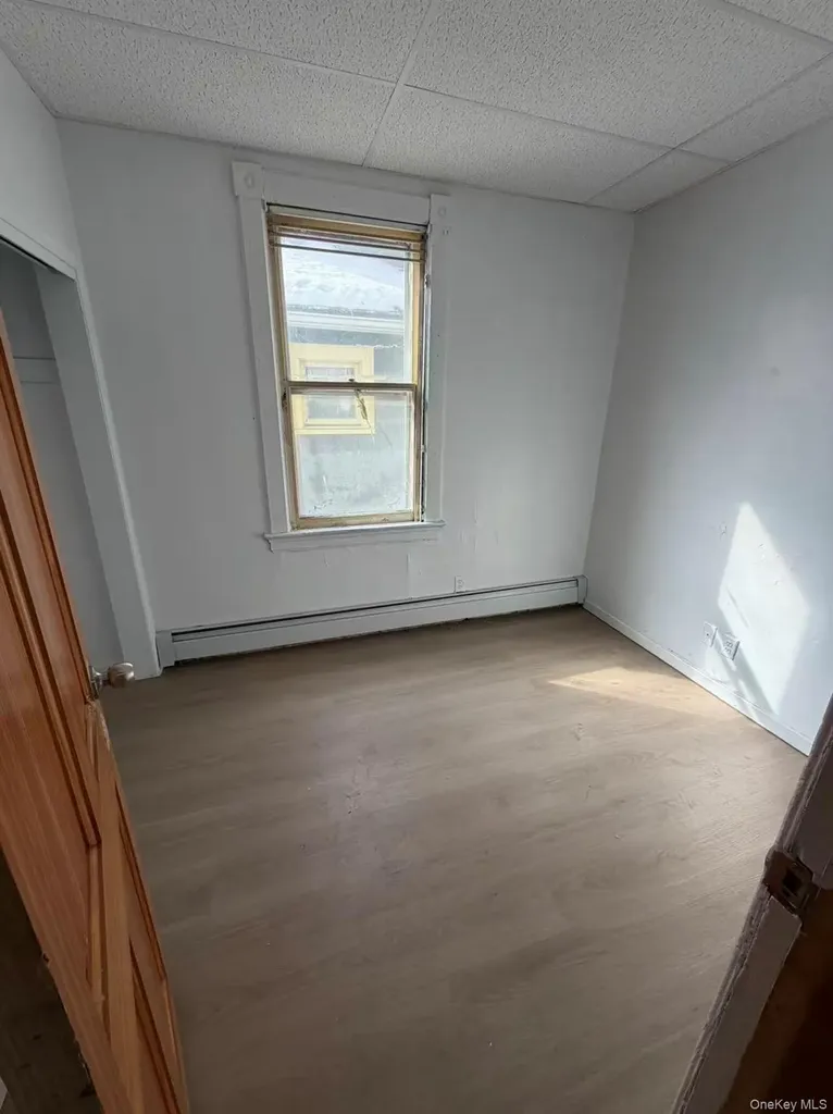 1580 Castleton Avenue Staten Island NY 10302