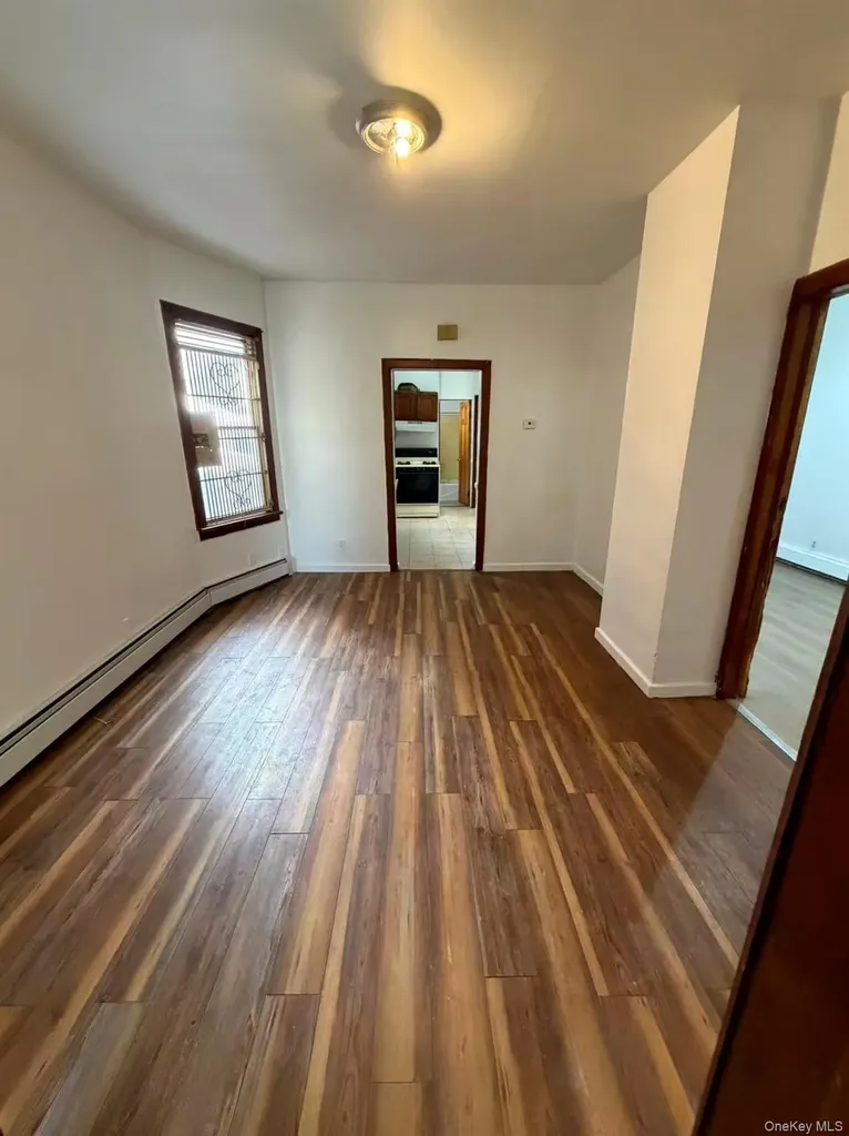 1580 Castleton Avenue Staten Island NY 10302