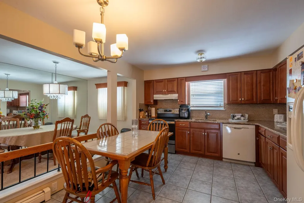40 E Lincoln Avenue Massapequa NY 11758