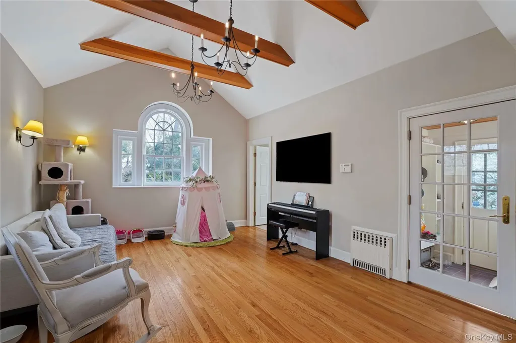 650 Ely Avenue Pelham NY 10803