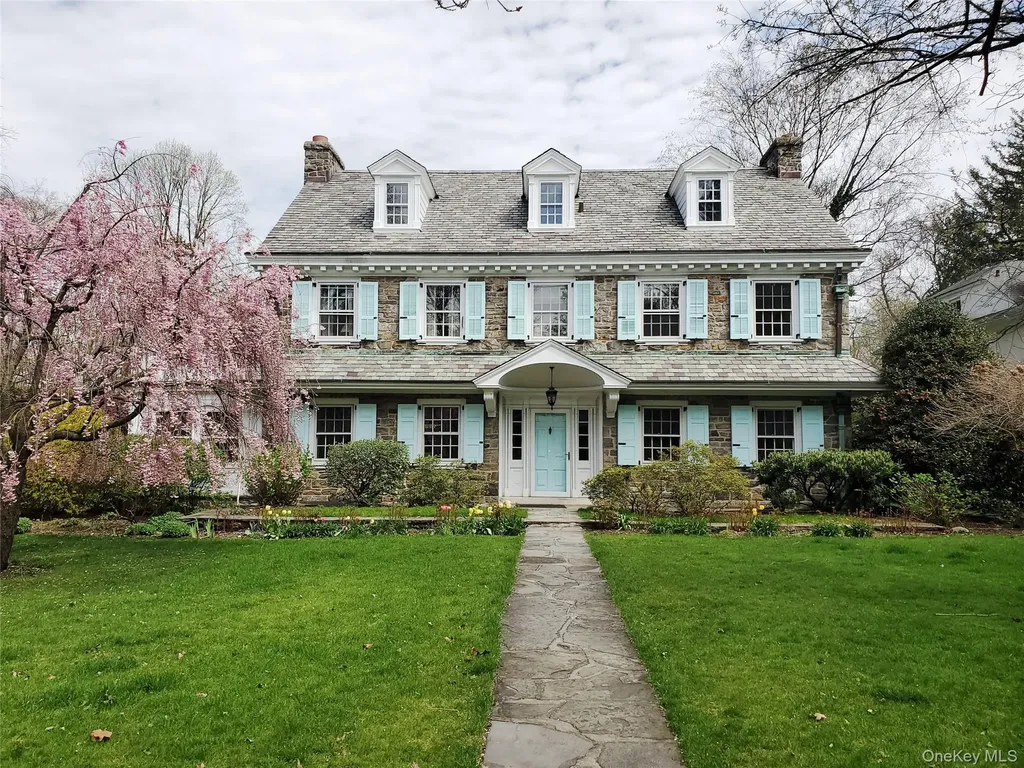 650 Ely Avenue Pelham NY 10803