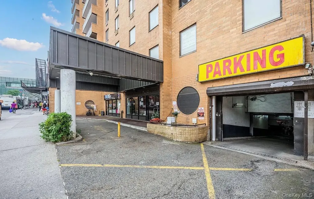 133-36 41st Road Flushing NY 11355
