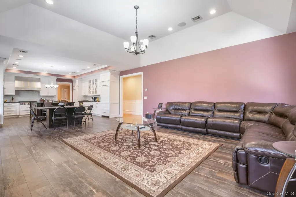 13 White Birch Drive Pomona NY 10970